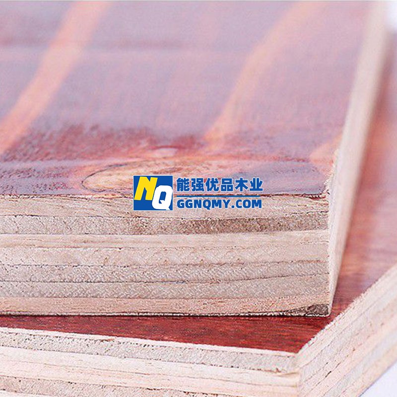 工地專用小紅板批發(fā)，耐用多層建筑模板銷售